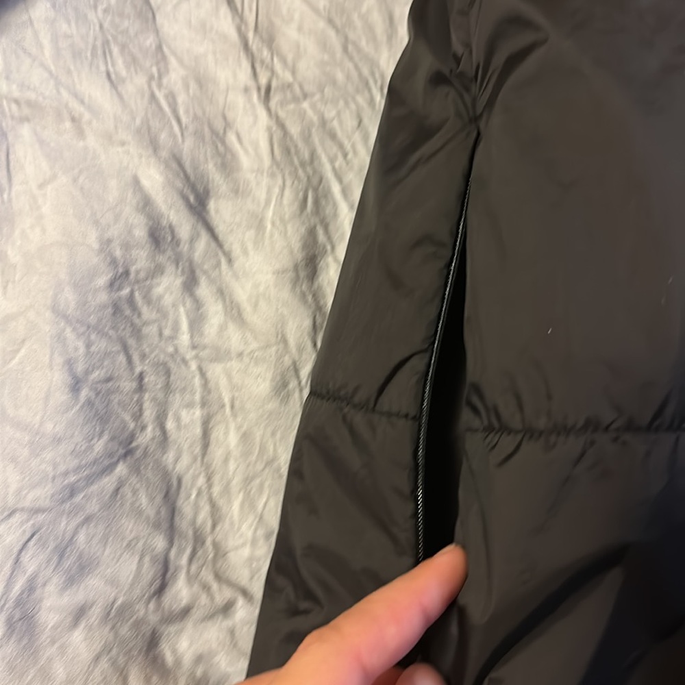 Gently Used Roxy Pull Over Quarter Zip Jacket (No… - image 4